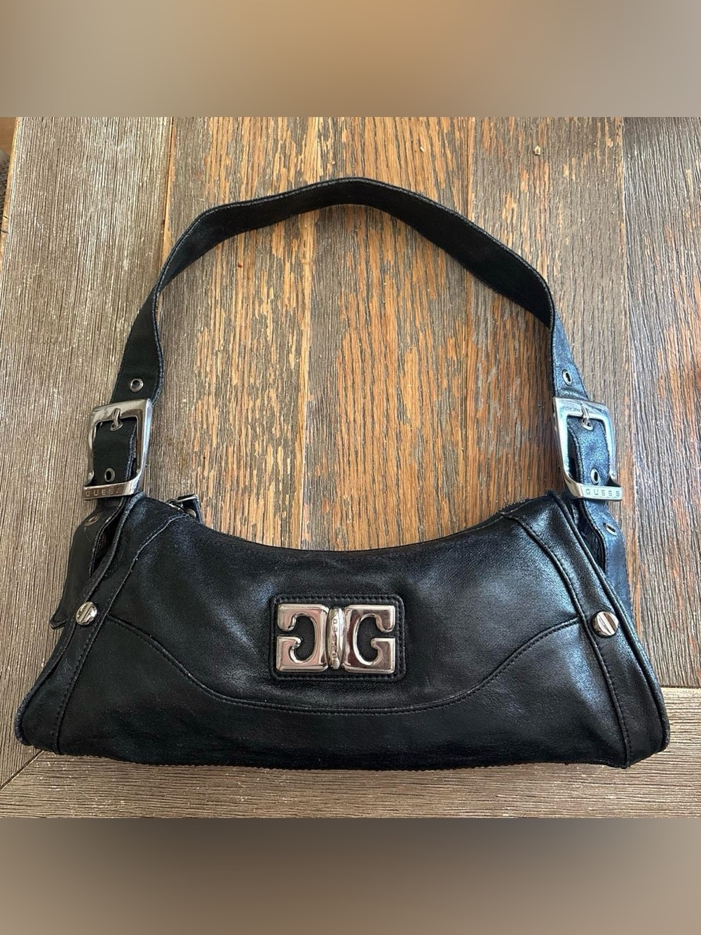 vintage Y2K Guess black faux leather shoulder bag